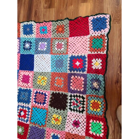 Vintage Roseanne Granny Crochet Squares Afghan Retro Boho Throw Blanket Large - Picture 5 of 5
